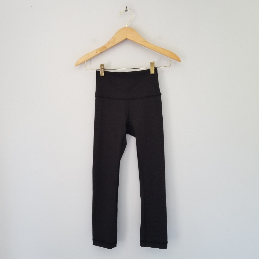Lululemon Hi Rise Wunder Under Crop Capri Leggings Black Sz 2